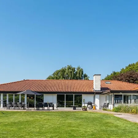 Maris - 20km From The Sea By Interhome * Ostervra